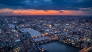 una minaccia dal fiume - Londra oggi