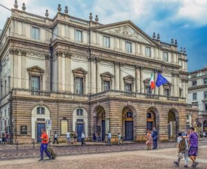 La scala milano on demand